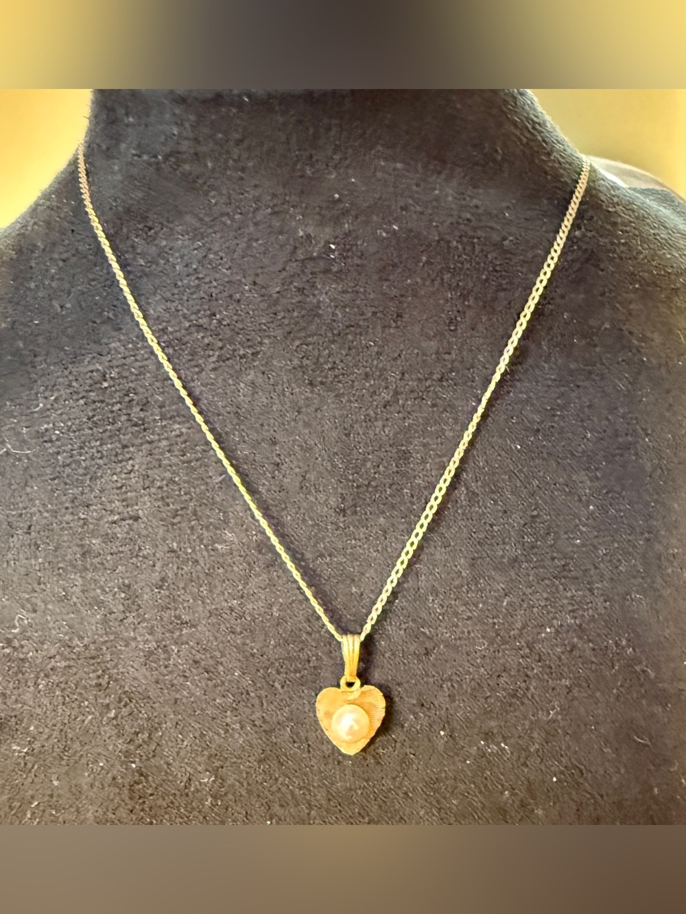 Vintage Marvel Dainty 1/20 12K GF Gold Filled Heart Cultured Pearl Necklace